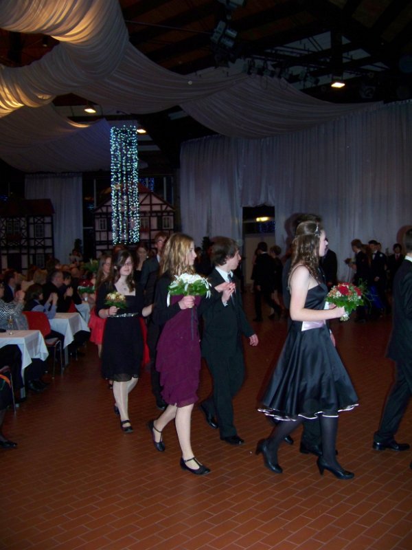 2010-12-11BallBaumhain 090